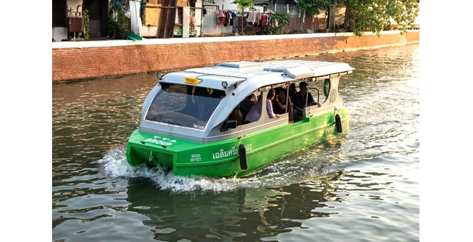 TTA Mariner ให้บริการเรือแท็กซี่ไฟฟ้าฟรี อำนวยความสะดวกประชาชน ร่วมถวายสักการะพระศพ เจ้าฟ้าพัชรกิติยาภาฯ