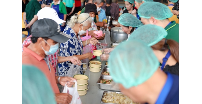 ซีพี แอ็กซ์ตร้า ผนึกภาคีเครือข่าย ต่อยอดโครงการ “กินได้ไม่ทิ้งกัน” เชื่อมต่อผู้ให้-ผู้รับ ผ่านระบบดิจิทัล ตั้งเป้าส่งต่อวัตถุดิบเติมเต็มมื้ออาหารสู่ชุมชนกว่า 5 ล้านมื้อ