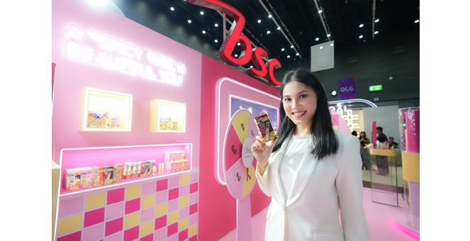 “BSC” ผนึกกำลัง “มาม่าโอเค” ดันมิติใหม่เขย่าวงการบิวตี้ ตอกย้ำความต่างเมคอัพผสานอาหาร ชูคอนเซปต์ Instant Beauty รสชาติความสวยที่ไม่ต้องรอ รองรับคนรุ่นใหม่