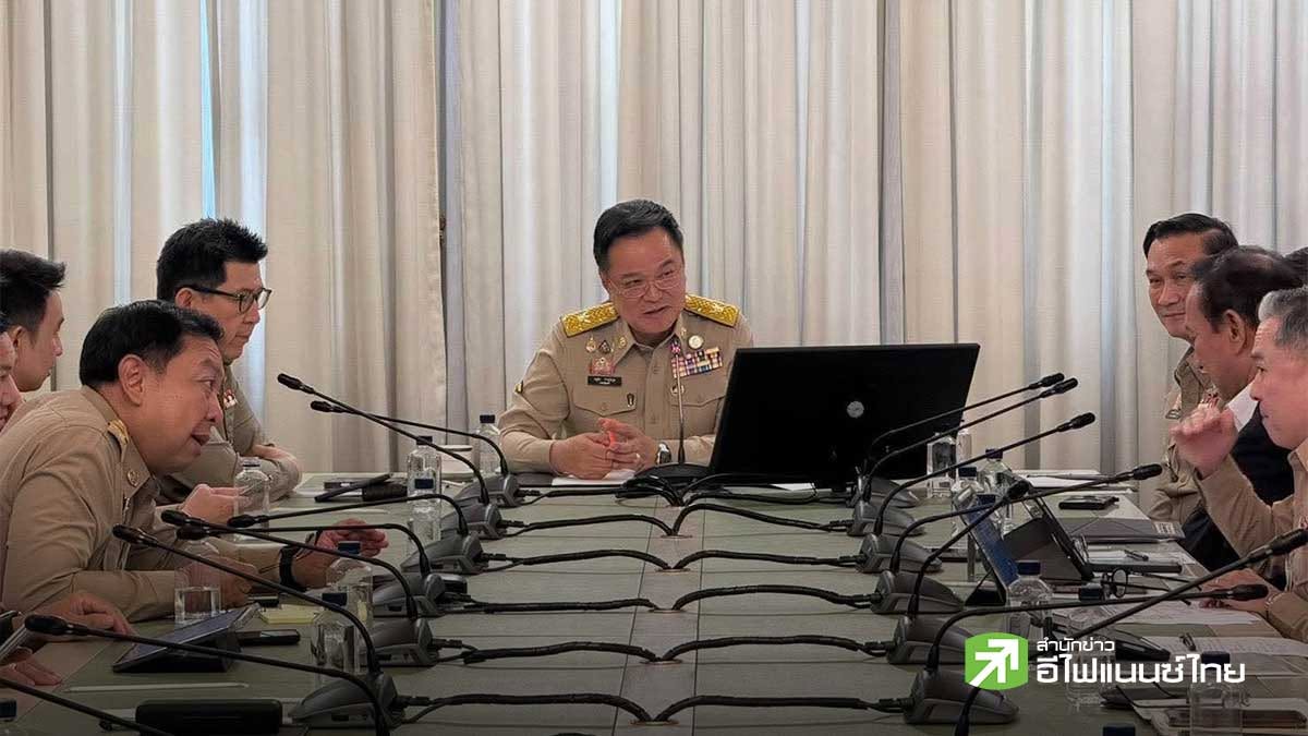“อนุทิน” เรียกประชุมด่วนแก้น้ำท่วม กทม. สั่งเร่งระบายน้ำ-ช่วยจุดเดือดร้อนหนักก่อน เตรียมงบเยียวยา